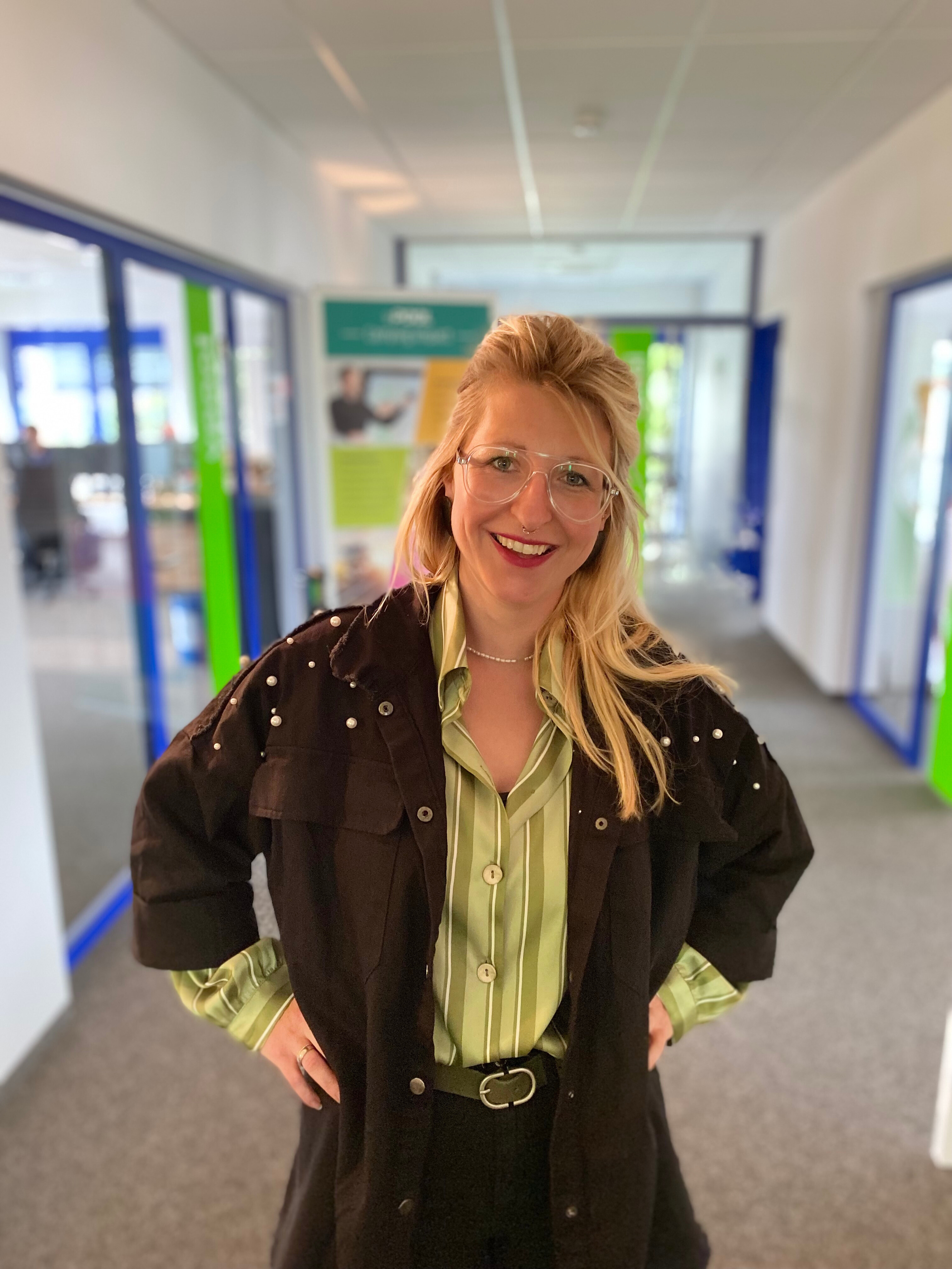 Tina Nowodomsky Bearbeitet (3)