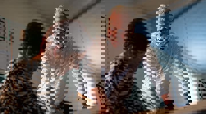 220704 Working In The Office 05 (1)