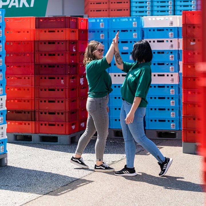 220509 48 Vpool 00270