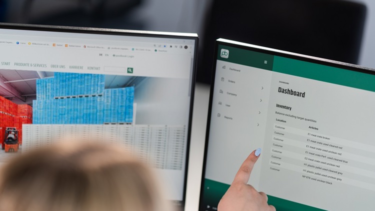 220509 48 Vpool 01787