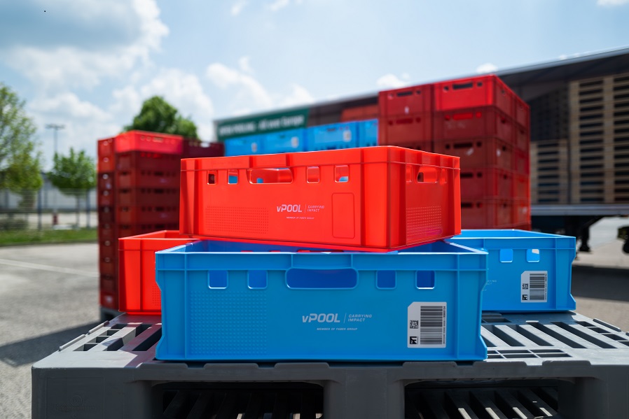 220509 48 Vpool 01382