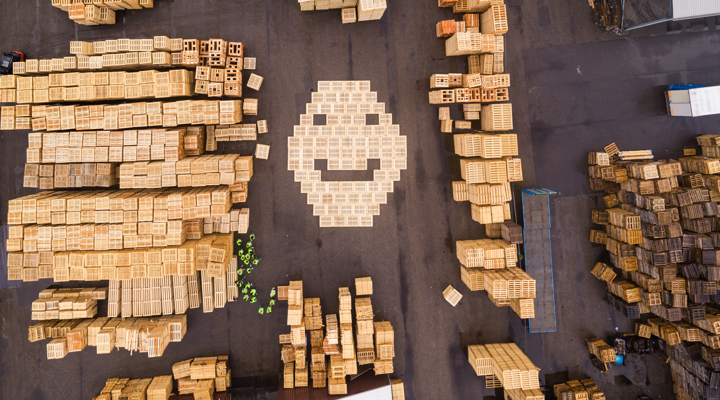 220720 83 Fabergroupsmileys 00005 SVS