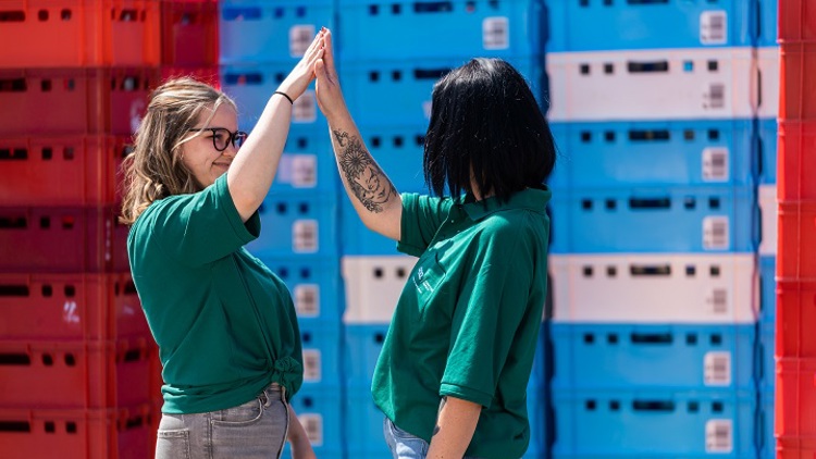 220509 48 Vpool 00282